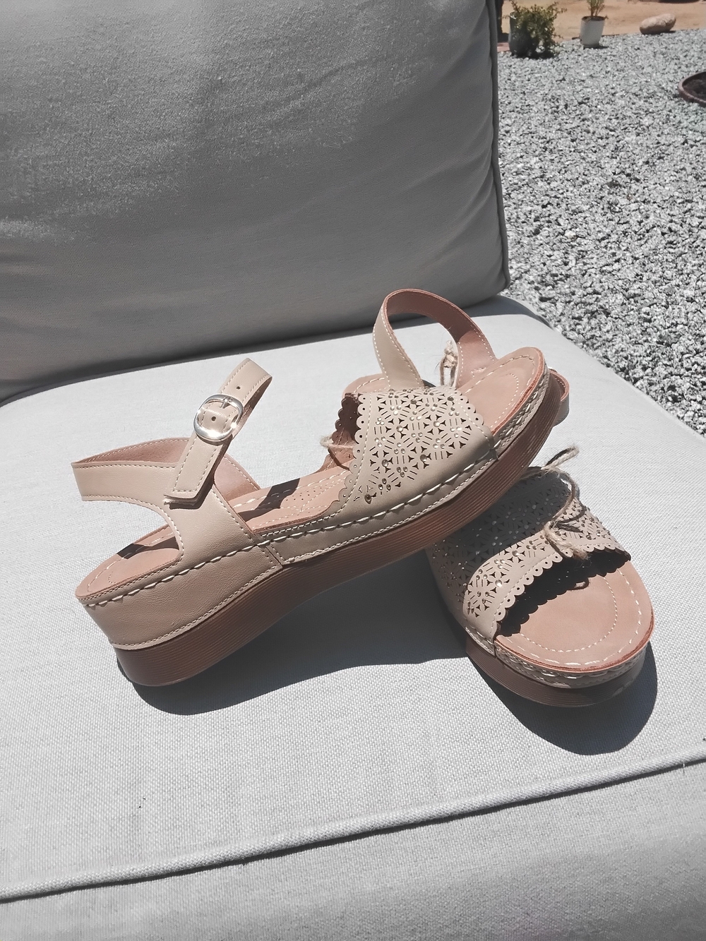 PATRIZIA By Spring Step Rhinestone Sandels Size 9 - Picture 4 of 5